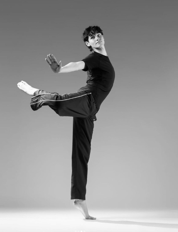 dancer pose